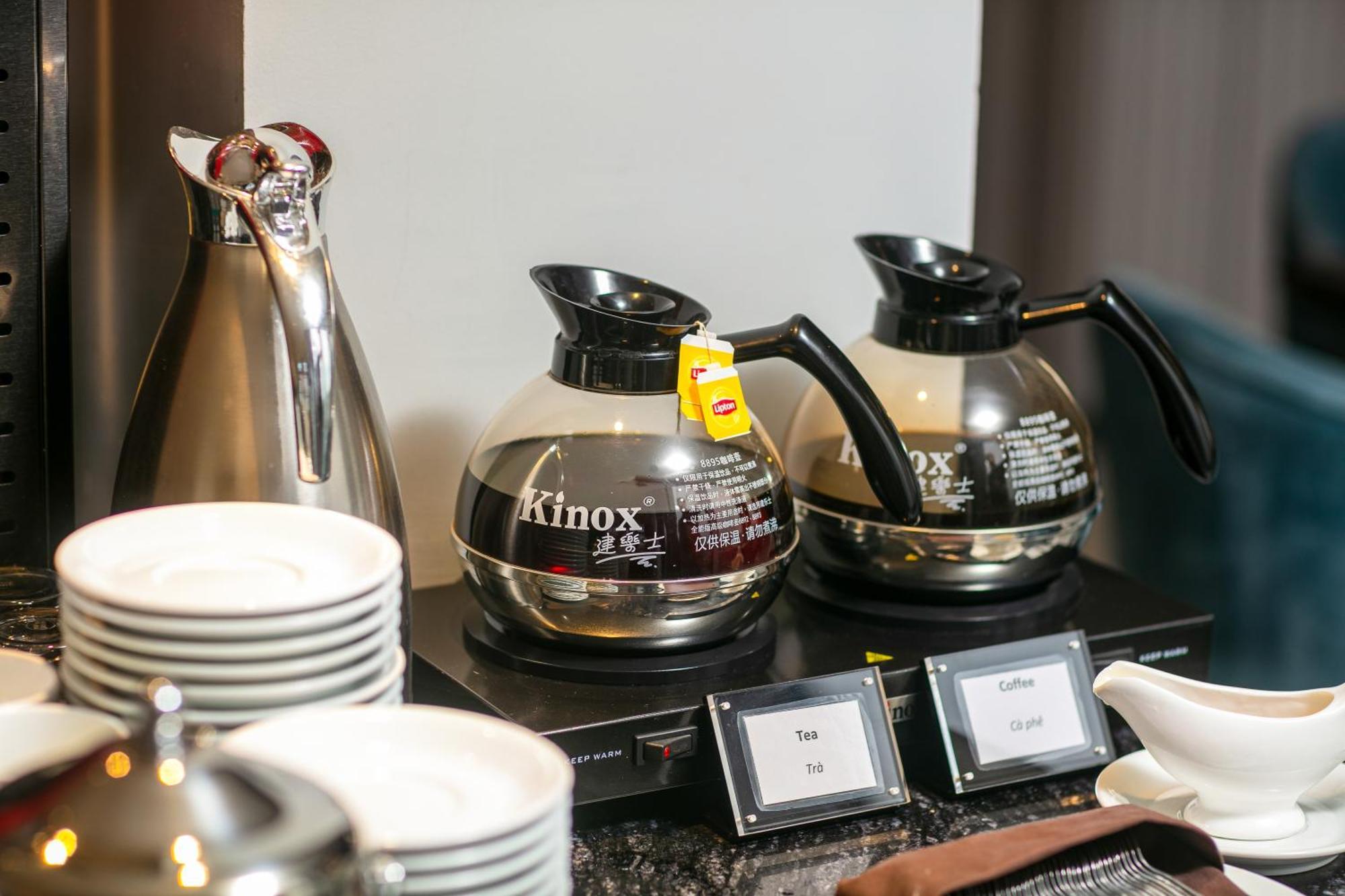 梅德镇老城区酒店 河内 外观 照片 Coffee pots