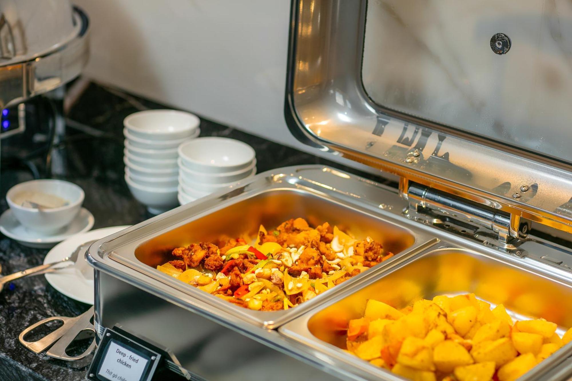 梅德镇老城区酒店 河内 外观 照片 A chafing dish